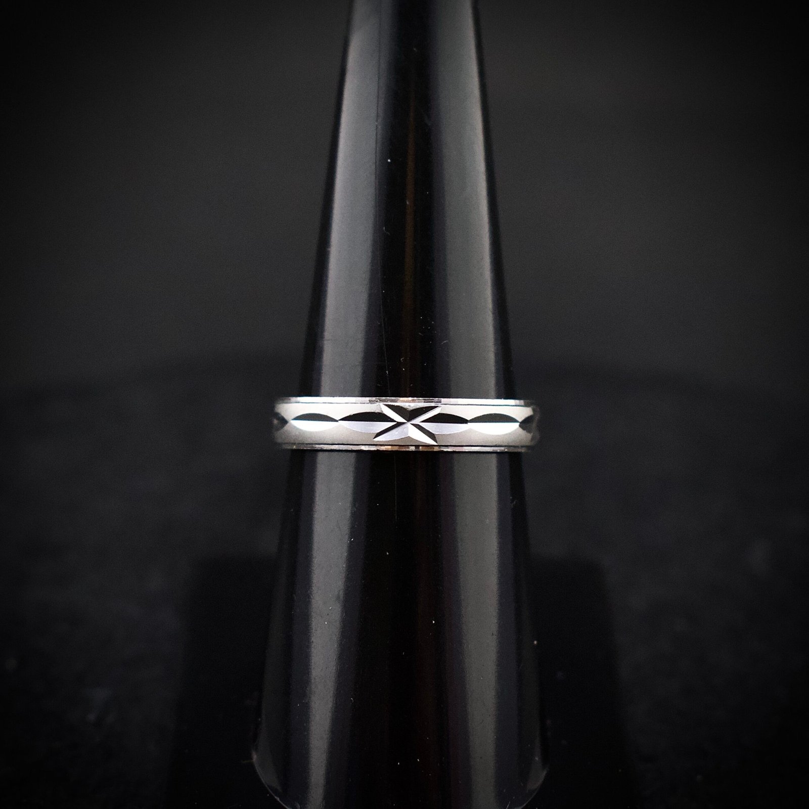 Ring band, size 8 US, 925 sterling silver ring, Wedding band, Unique handmade birthday gift, One of a kind jewelry