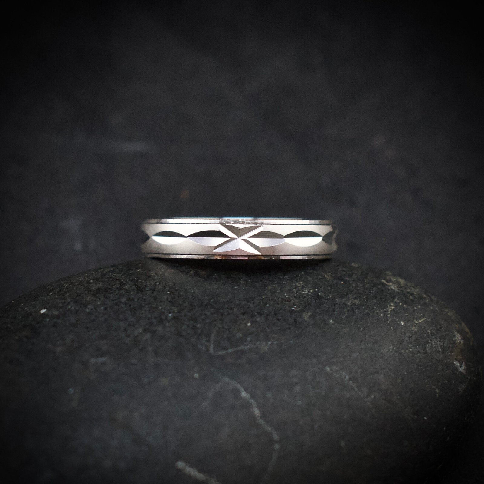 Ring band, size 8 US, 925 sterling silver ring, Wedding band, Unique handmade birthday gift, One of a kind jewelry