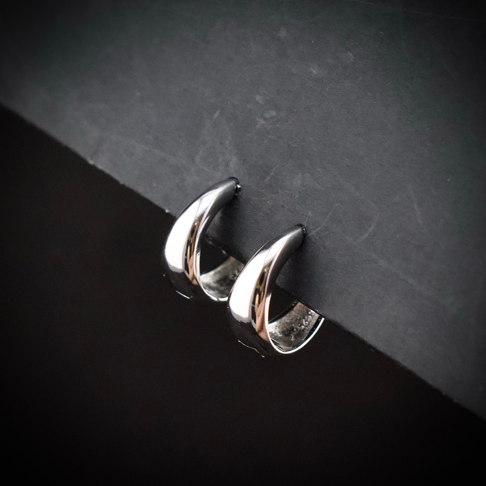 Huggie hoop earring, 925 sterling silver earrings, Unique handmade birthday gift, Wedding jewelry for bride, One of a kind jewelry