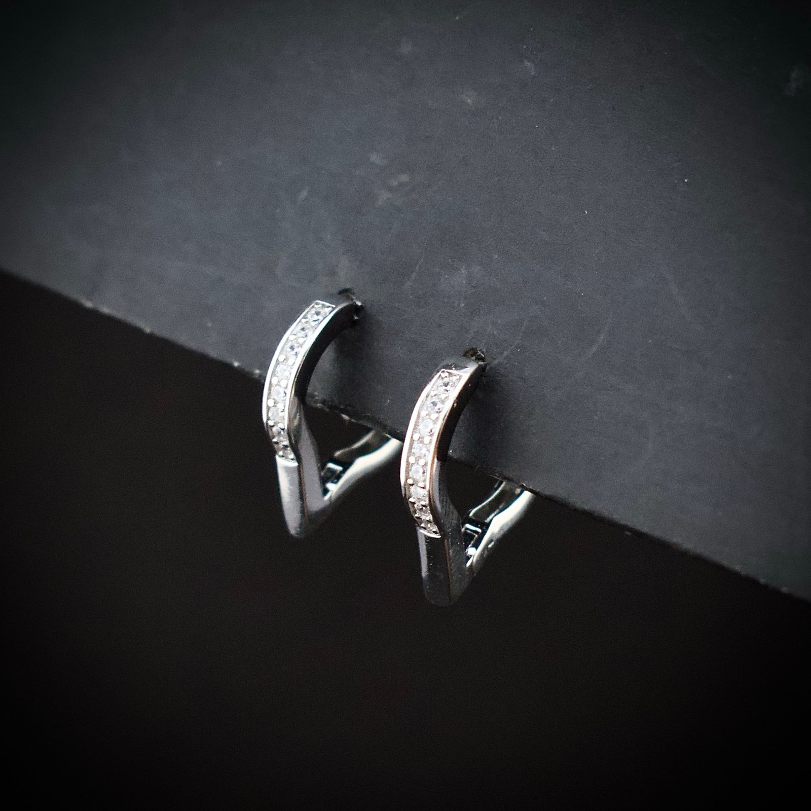 Huggie hoop earring, 925 sterling silver and white cubic zirconia earrings, Unique handmade birthday gift, Wedding jewelry for bride