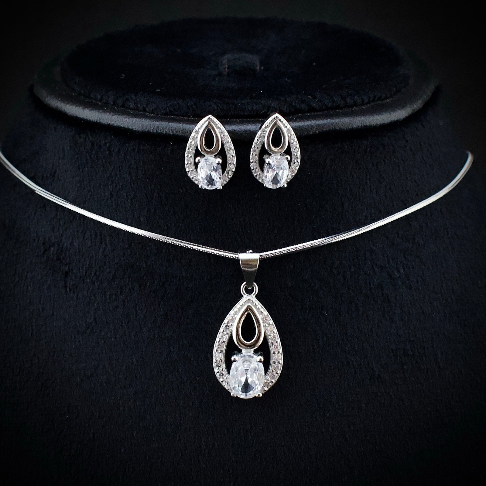 Cubic zirconia pendant earring set 925 sterling silver and white CZ neckalce, Unique handmade birthday gift, Wedding jewelry for bride