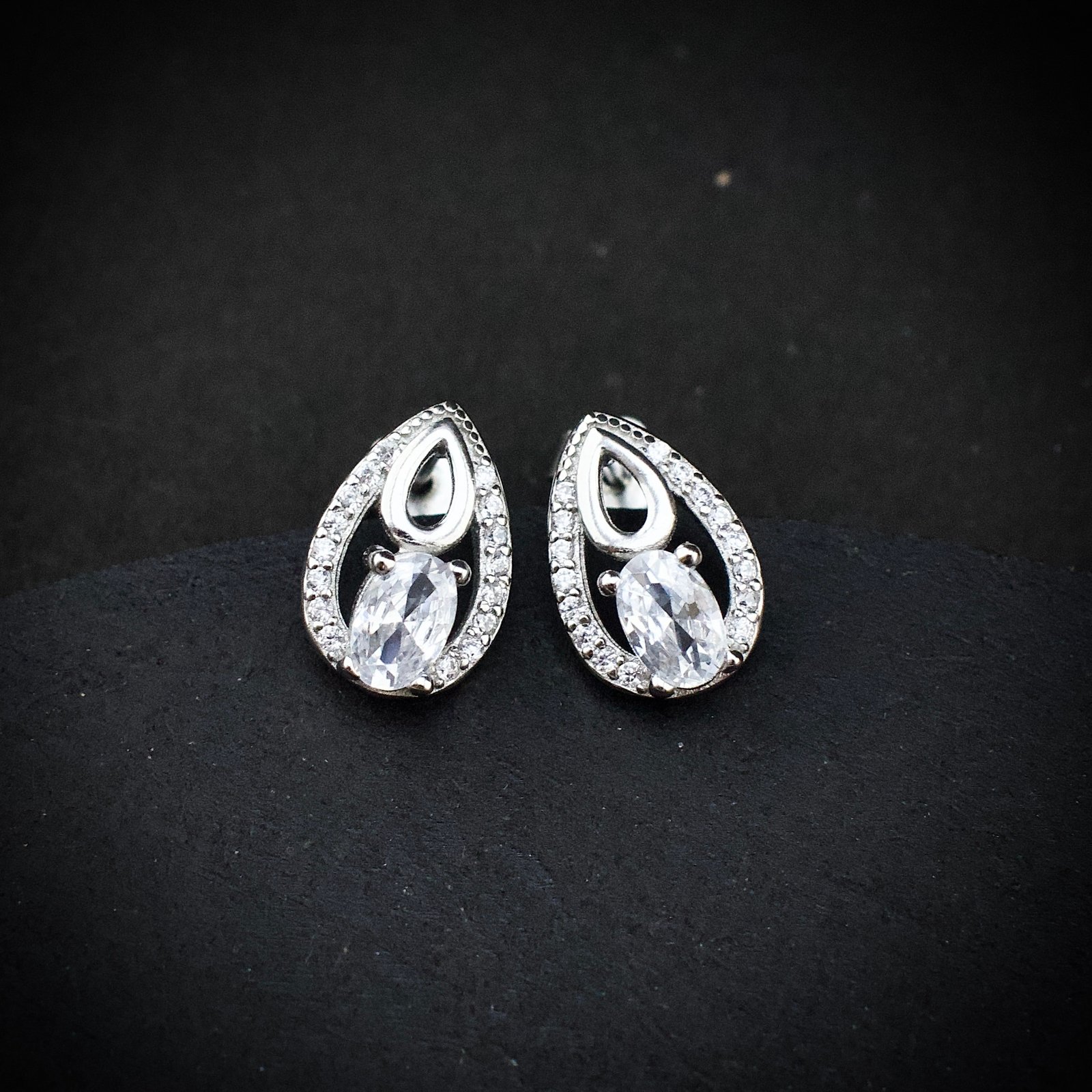 Cubic zirconia pendant earring set 925 sterling silver and white CZ neckalce, Unique handmade birthday gift, Wedding jewelry for bride