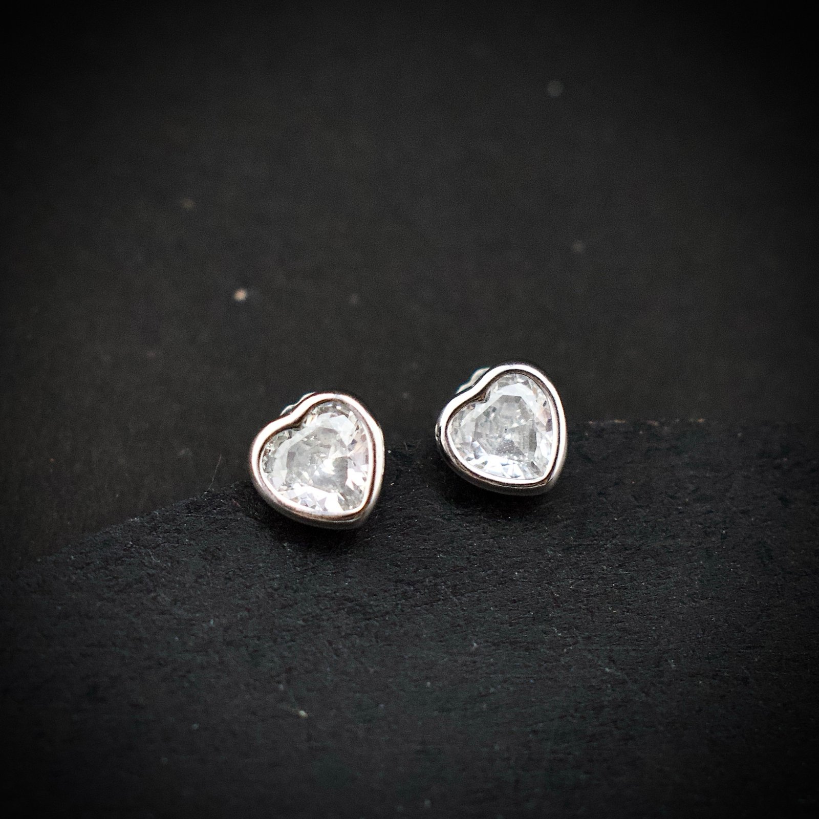 Heart pendant earring set, 925 sterling silver and cubic zirconia neckalce, Unique handmade birthday gift, Wedding jewelry for bride