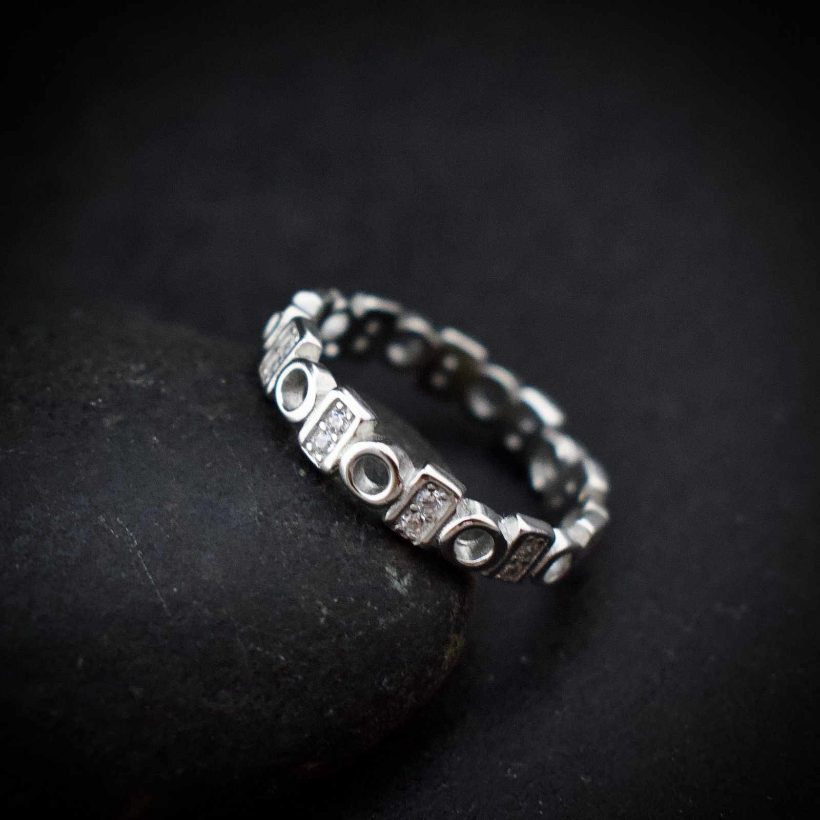 Round ring band, size 7 US, Cubic zirconia stone and 925 sterling silver ring, Unique handmade birthday gift, Wedding ring for bride