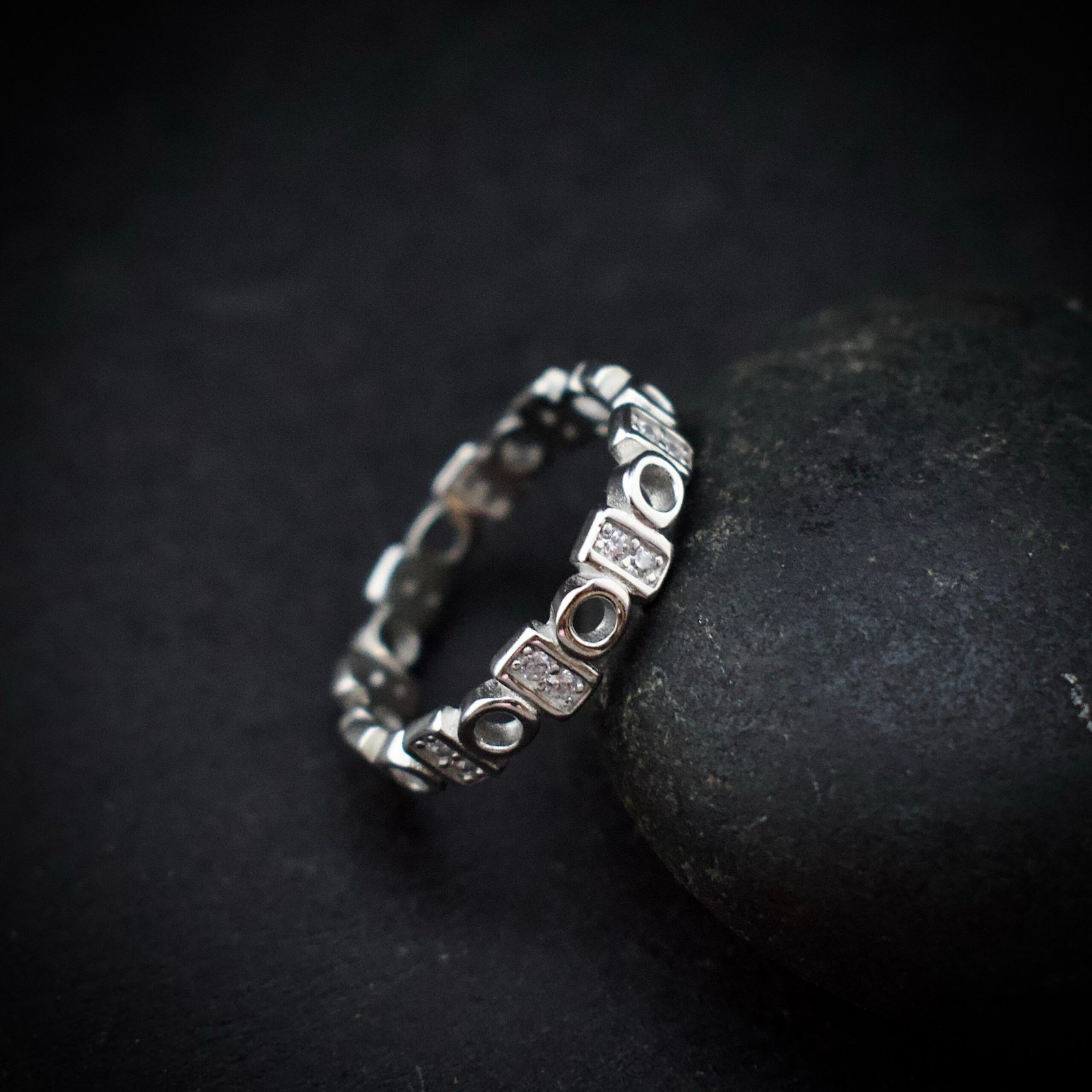 Round ring band, size 7 US, Cubic zirconia stone and 925 sterling silver ring, Unique handmade birthday gift, Wedding ring for bride