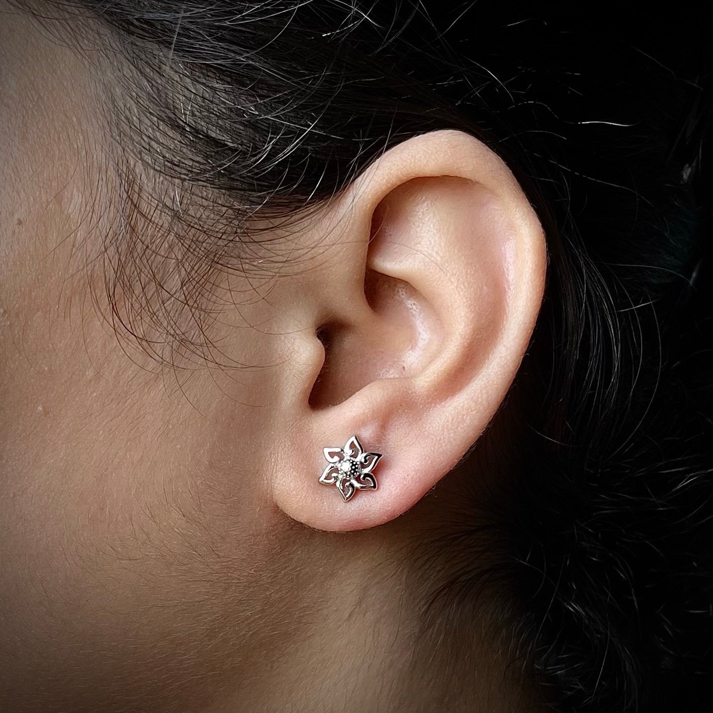 Flower stud earring, 925 sterling silver earrings, Unique handmade birthday gift, Wedding jewelry for bride, One of a kind artisan jewelry