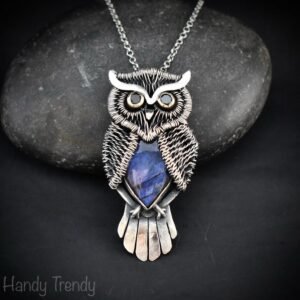 Horned owl pendant, 925 sterling silver and blue labradorite pendant, animal necklace, Ond of a kind necklace