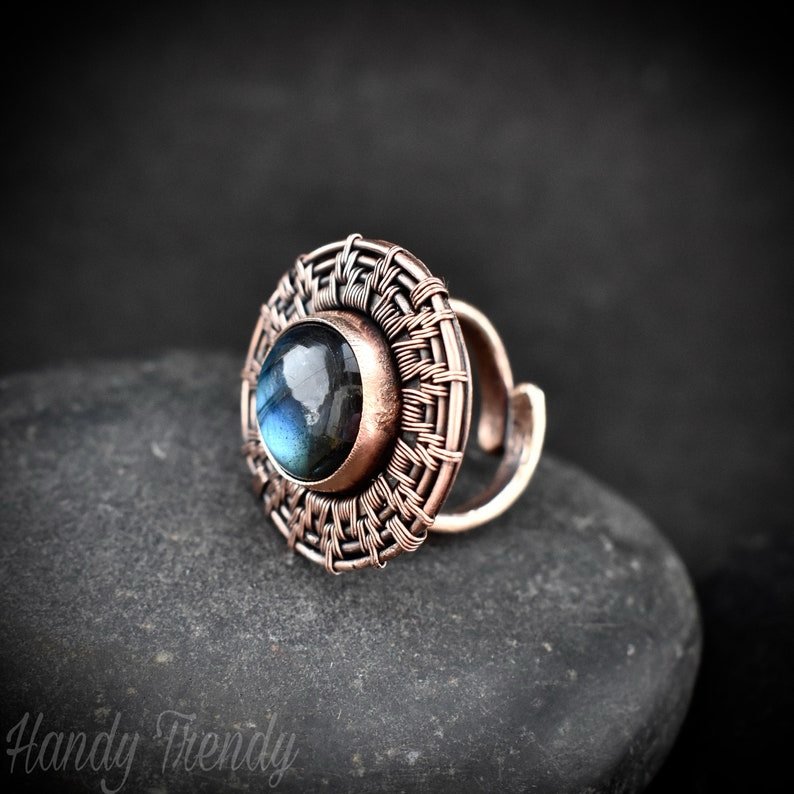 Labradorite endless wheel ring, Adjustable Copper wire wrapped ring, Unique handmade birthday gift, One of a kind artisan boho jewelry