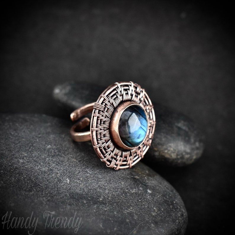Labradorite endless wheel ring, Adjustable Copper wire wrapped ring, Unique handmade birthday gift, One of a kind artisan boho jewelry