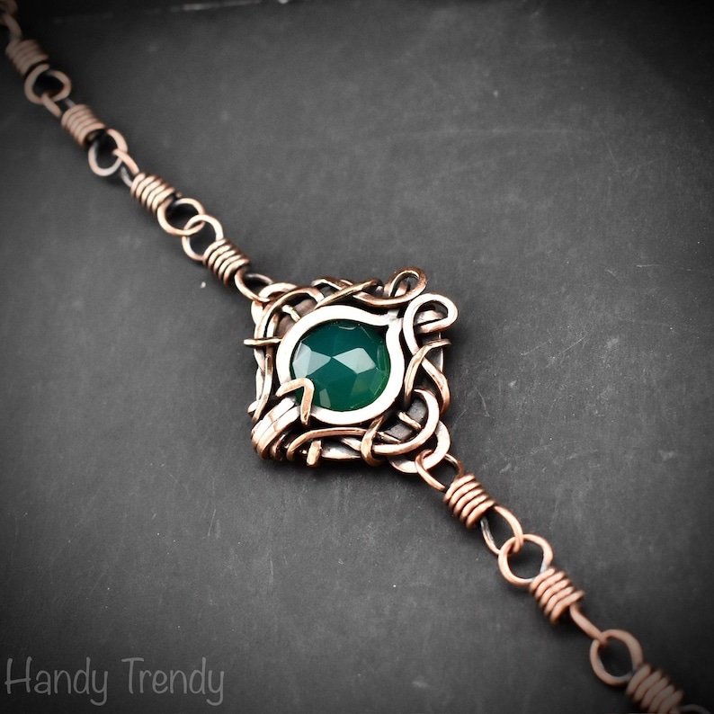 Green onyx chain bracelet, Free flow copper wire wrapped bracelet, Size 7.75 inch, Adjustable size, Unique gift, One of a kind jewelry