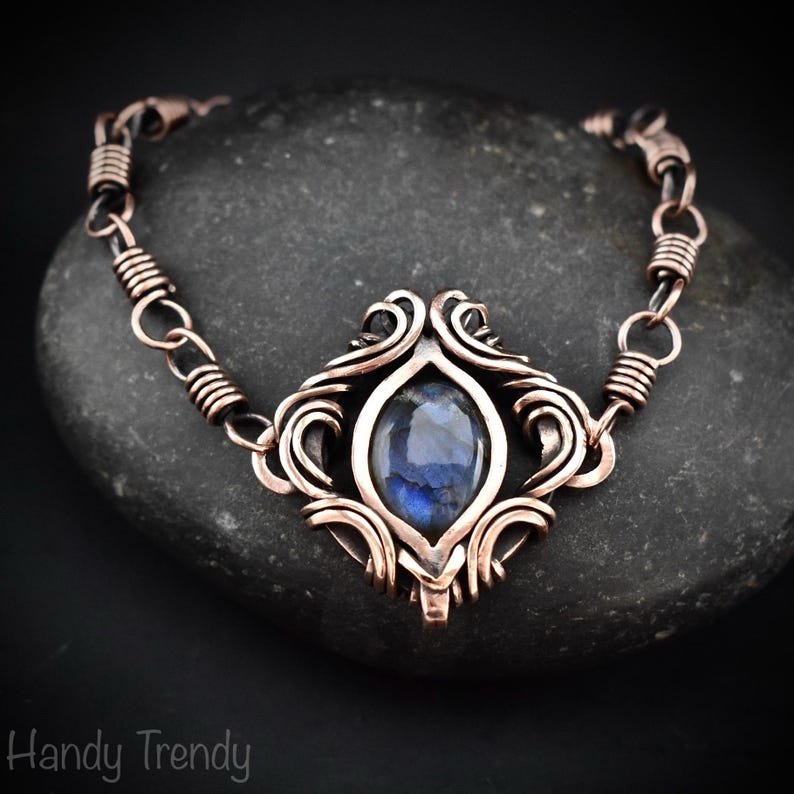 Blue labradorite chain bracelet, Free flow copper wire wrapped bracelet, Size 8 inch, Adjustable size, Unique gift, One of a kind jewelry