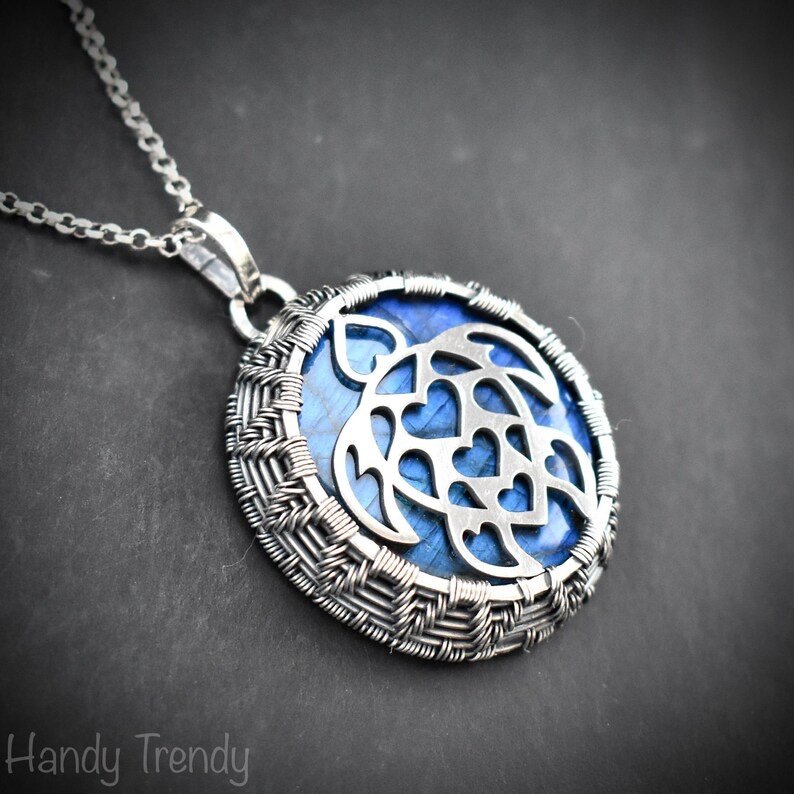 Sea turtle pendant, 925 sterling silver and blue labradorite necklace, Sea animal jewelry, Unique handmade gift, One of a kind jewelry