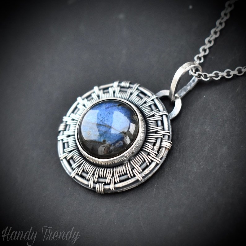 Blue labradorite wheel pendant, 925 sterling silver Wire wrapped jewelry, Unique handmade gift, Artisan necklace, Endless style