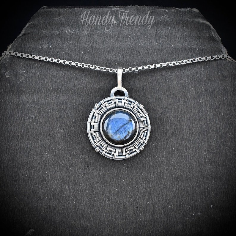 Blue labradorite wheel pendant, 925 sterling silver Wire wrapped jewelry, Unique handmade gift, Artisan necklace, Endless style
