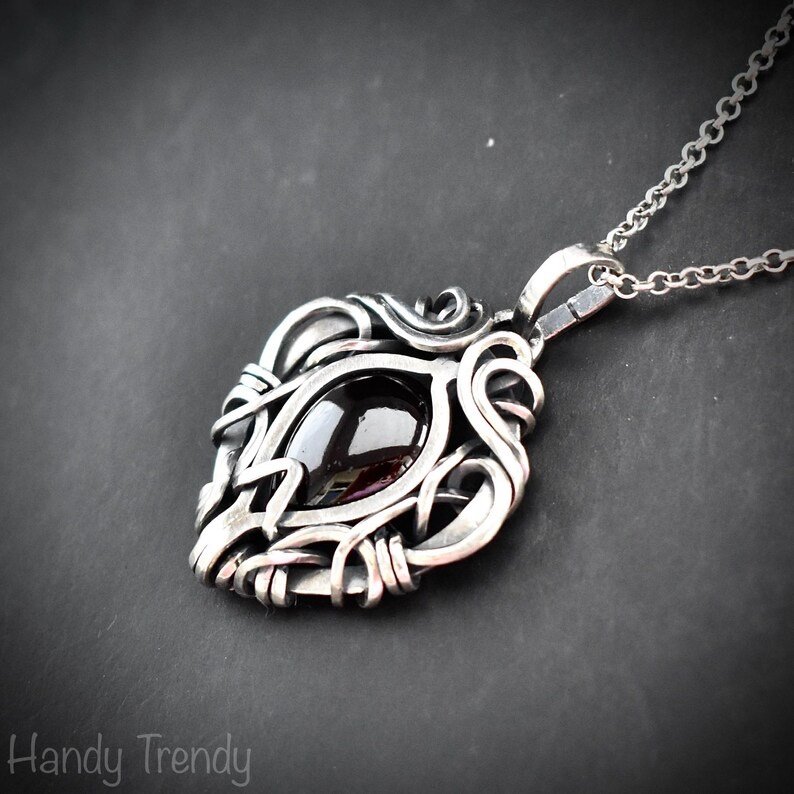 Garnet free-flow pendant, 925 sterling silver wire wrapped necklace, Unique handmade gift, One of a kind artisan jewelry