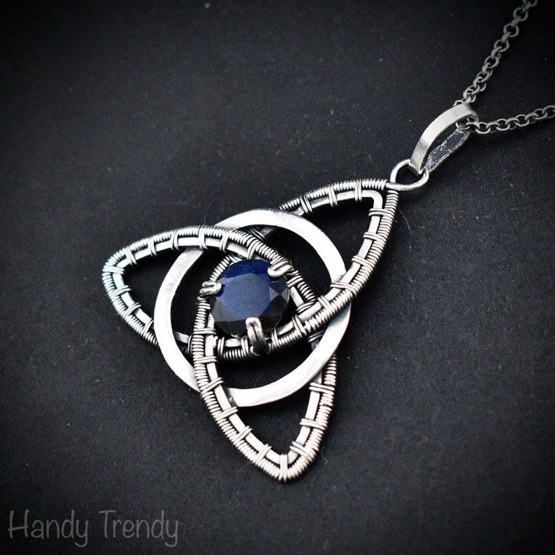Blue labradorite triquetra circle pendant, 925 sterling silver wire wrapped necklace, Unique handmade gift, One of a kind artisan jewelry