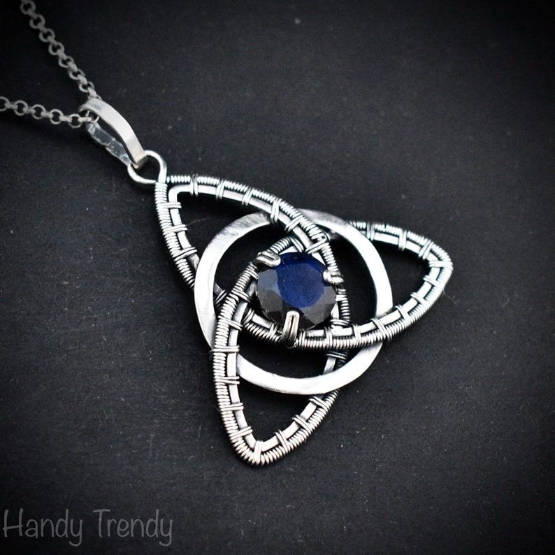 Blue labradorite triquetra circle pendant, 925 sterling silver wire wrapped necklace, Unique handmade gift, One of a kind artisan jewelry