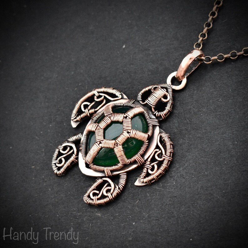 Green onyx sea turtle pendant, Copper wire wrapped animal jewelry, Unique handmade Gift, One of a kind piece, Artisan statement necklace