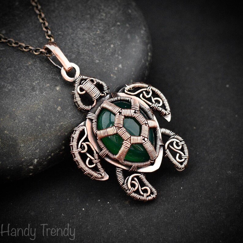 Green onyx sea turtle pendant, Copper wire wrapped animal jewelry, Unique handmade Gift, One of a kind piece, Artisan statement necklace