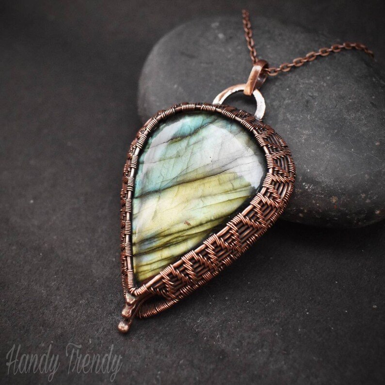labradorite pendant, Wire wrap jewelry, Copper necklace, Unique handmade gift, Statement necklace, One of a kind artisan jewelry