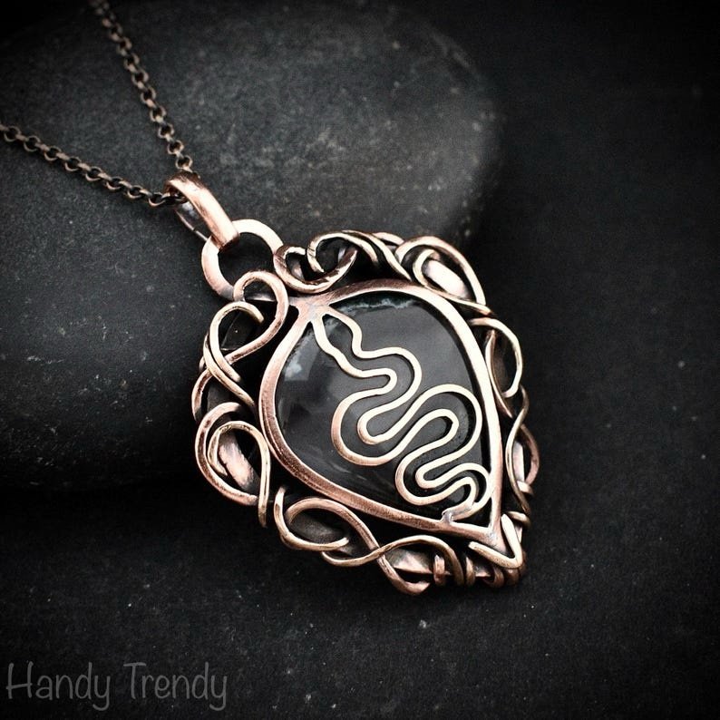 Green Moss agate snake pendant, Free-Flow copper wire wrapped necklace, Unique handmade gift, Wild animal jewelry, Boho necklace