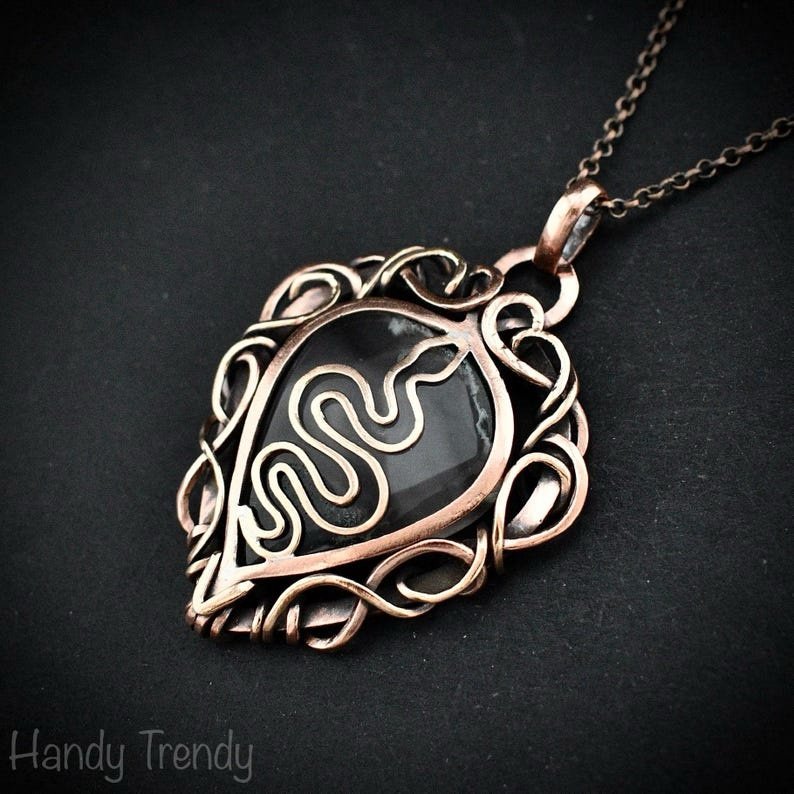 Green Moss agate snake pendant, Free-Flow copper wire wrapped necklace, Unique handmade gift, Wild animal jewelry, Boho necklace