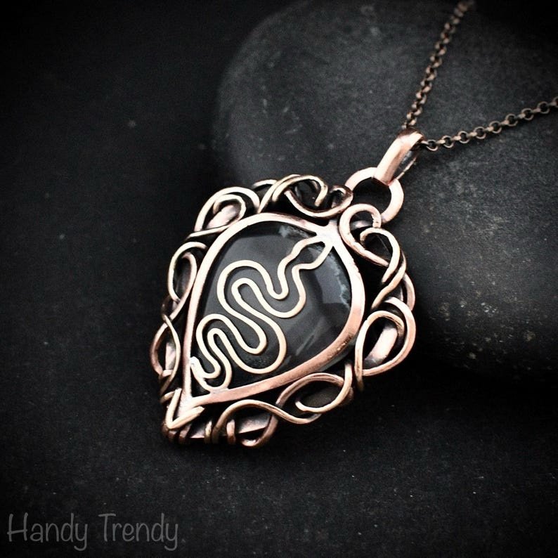 Green Moss agate snake pendant, Free-Flow copper wire wrapped necklace, Unique handmade gift, Wild animal jewelry, Boho necklace