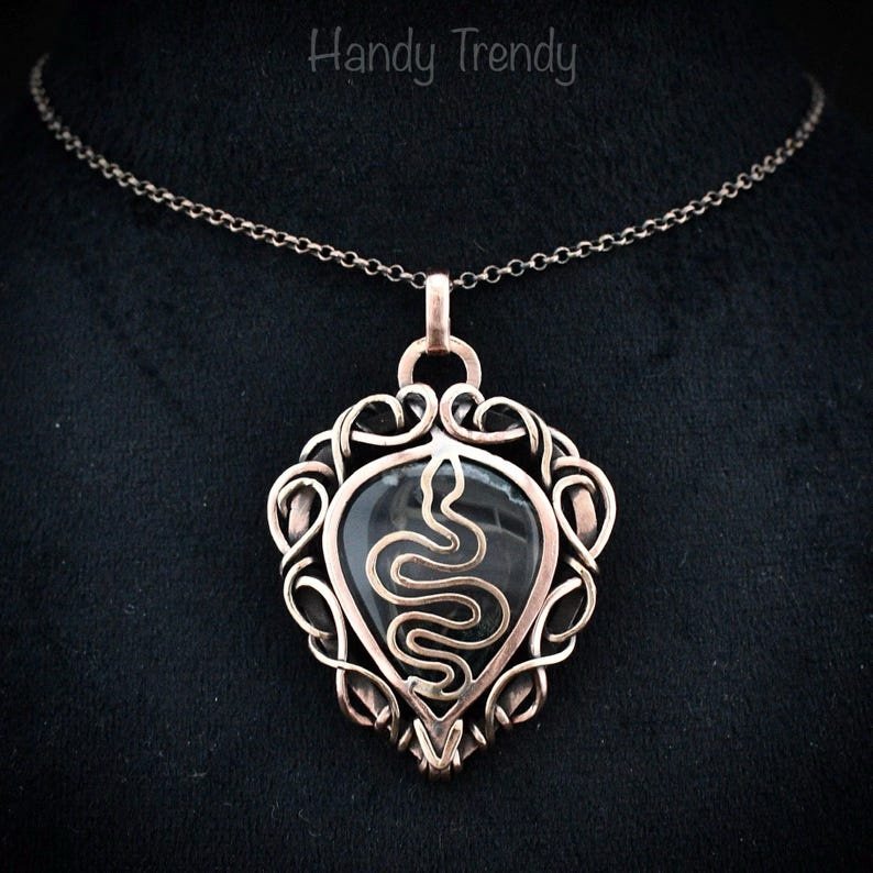 Green Moss agate snake pendant, Free-Flow copper wire wrapped necklace, Unique handmade gift, Wild animal jewelry, Boho necklace