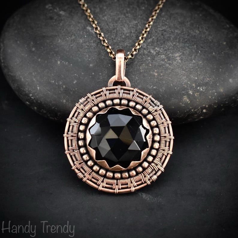Black onyx wheel pendant, Copper endless wire wrapped necklace, Unique handmade  Gift, Artisan boho jewelry, Statement piece