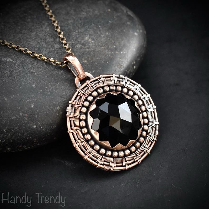 Black onyx wheel pendant, Copper endless wire wrapped necklace, Unique handmade  Gift, Artisan boho jewelry, Statement piece