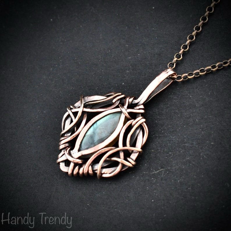 Green labradorite pendant, Free flow copper Wire wrapped necklace, Unique handmade gift, One of a kind jewelry, Celtic necklace