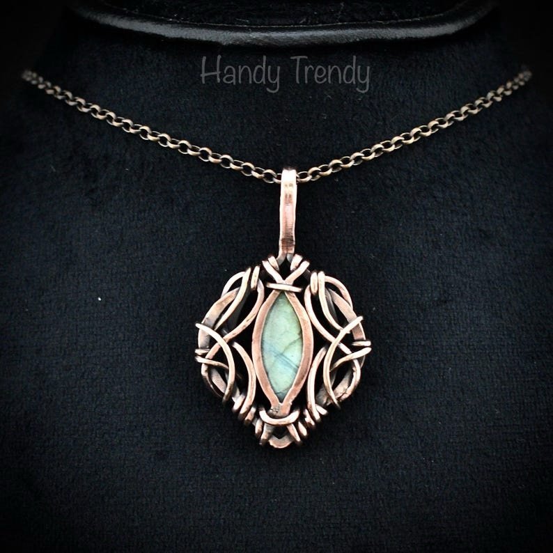 Green labradorite pendant, Free flow copper Wire wrapped necklace, Unique handmade gift, One of a kind jewelry, Celtic necklace