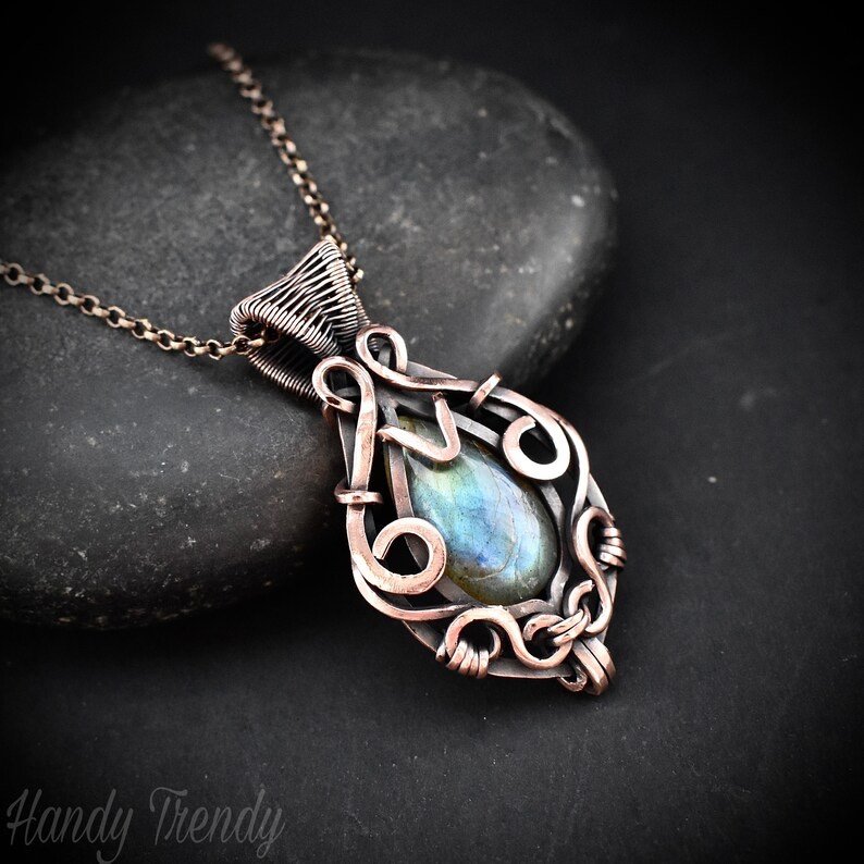 Blue flash labradorite pendant, Free-flow Copper Wire wrapped necklace, Unique handmade  gift, One of a kind artisan boho jewelry