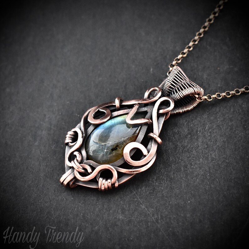 Blue flash labradorite pendant, Free-flow Copper Wire wrapped necklace, Unique handmade  gift, One of a kind artisan boho jewelry