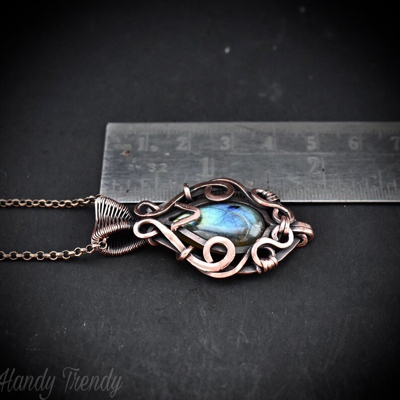 Blue flash labradorite pendant, Free-flow Copper Wire wrapped necklace, Unique handmade  gift, One of a kind artisan boho jewelry