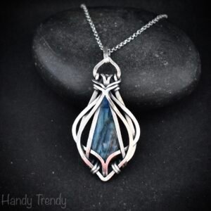 Blue labradorite free flow pendant, 925 sterling silver Wire wrapped jewelry, Unique handmade gift, Artisan necklace, One of a kind piece