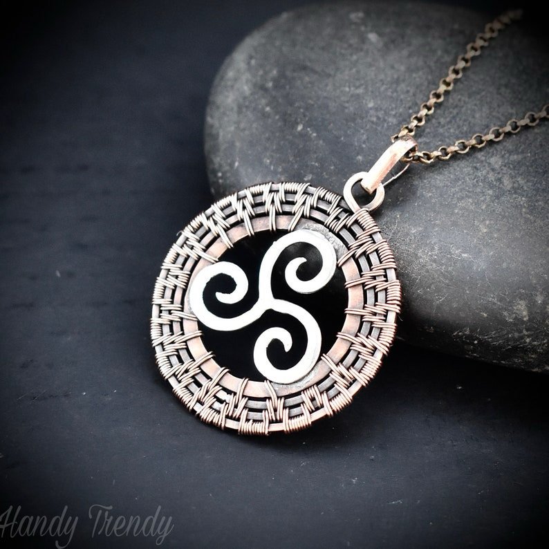 Triskele pendant, 925 sterling silver and Copper wire wrapped jewelry, Unique handmade gift, Artisan boho jewelry, Ancient symbol