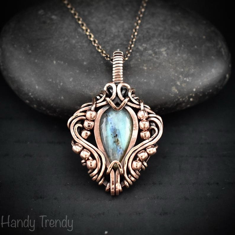 Blue flash labradorite pendant, Free-flow Copper Wire wrapped necklace, Unique handmade gift, One of a kind artisan boho jewelry