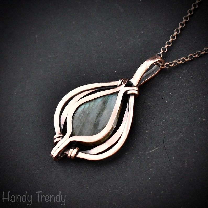 Green labradorite pendant, Free flow copper Wire wrapped necklace, Unique handmade gift, One of a kind jewelry, Celtic necklace