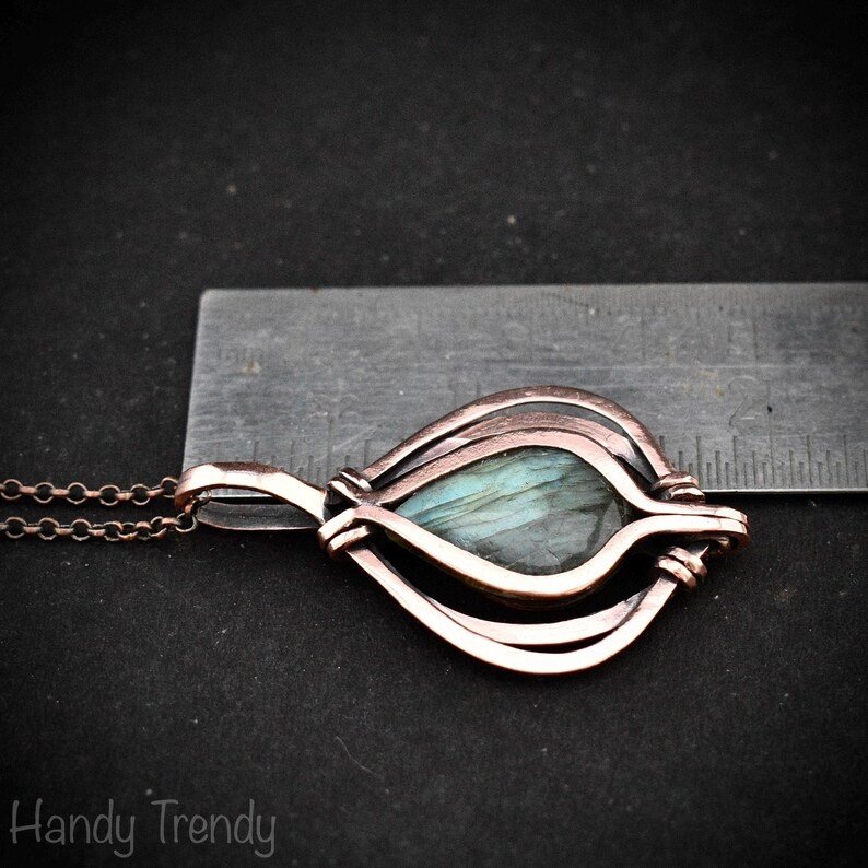 Green labradorite pendant, Free flow copper Wire wrapped necklace, Unique handmade gift, One of a kind jewelry, Celtic necklace