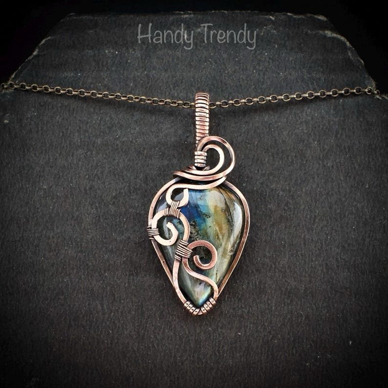 Labradorite curl pendant, Copper wire wrapped jewelry, Unique handmade gift, Artisan boho necklace, One of a kind necklace