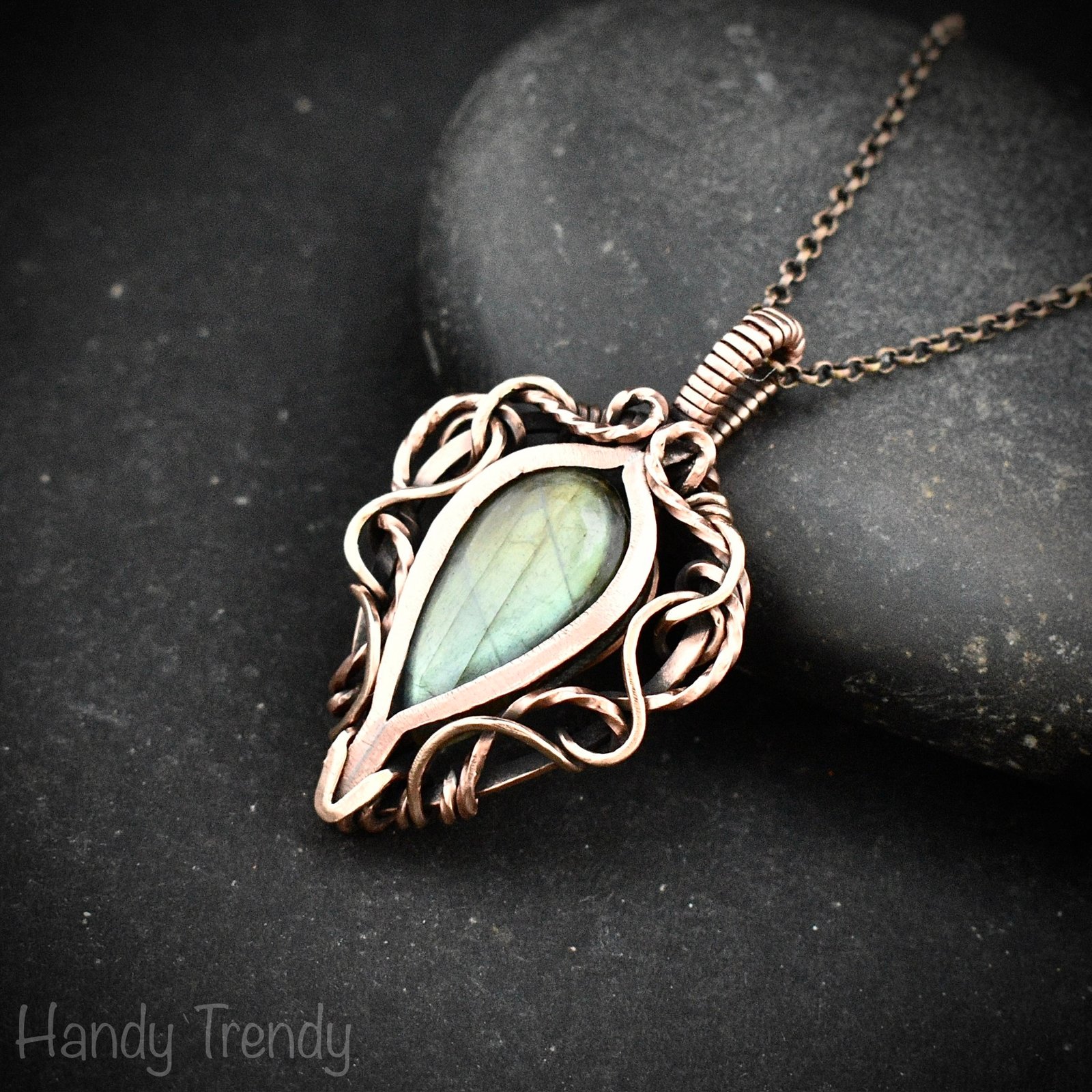 Green labradorite pendant, Free flow copper Wire wrapped necklace, Unique handmade birthday gift, One of a kind jewelry, Celtic necklace