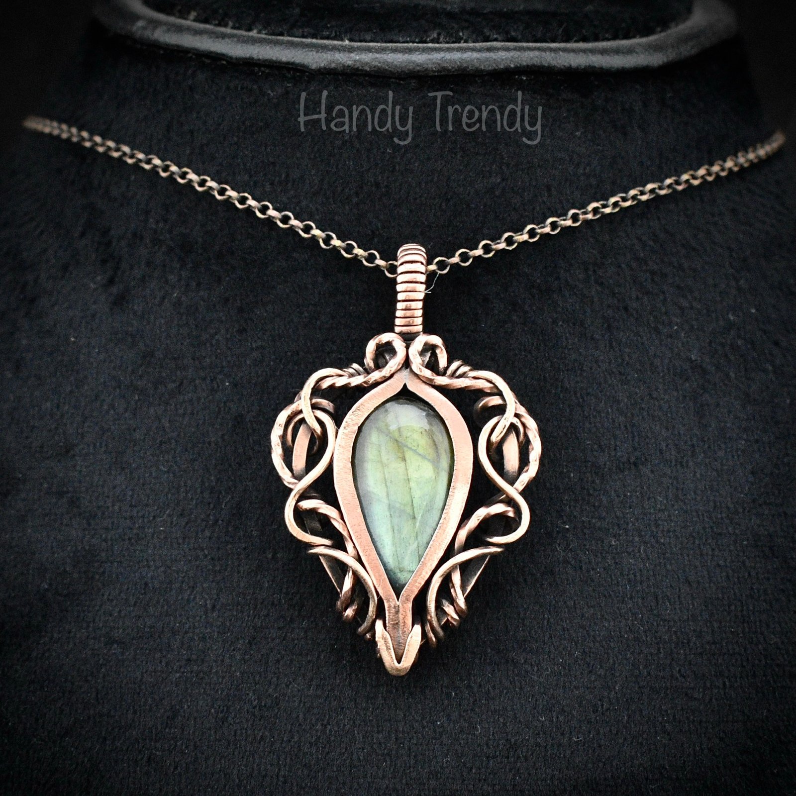 Green labradorite pendant, Free flow copper Wire wrapped necklace, Unique handmade birthday gift, One of a kind jewelry, Celtic necklace