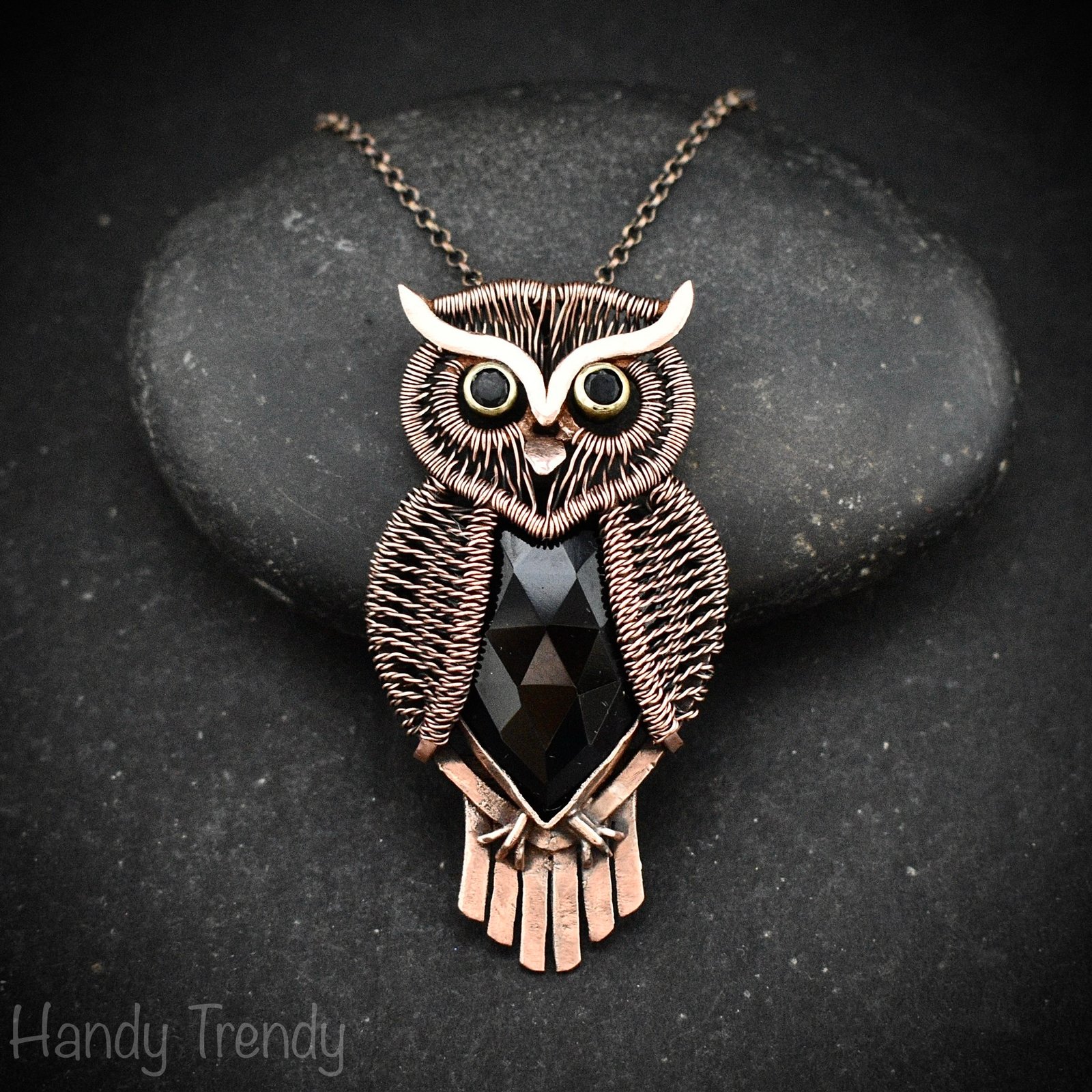 Great horned owl pendant, black onyx and black spinal stone and Copper wire wrap necklace, Flying animal jewelry, Unique handmade gift