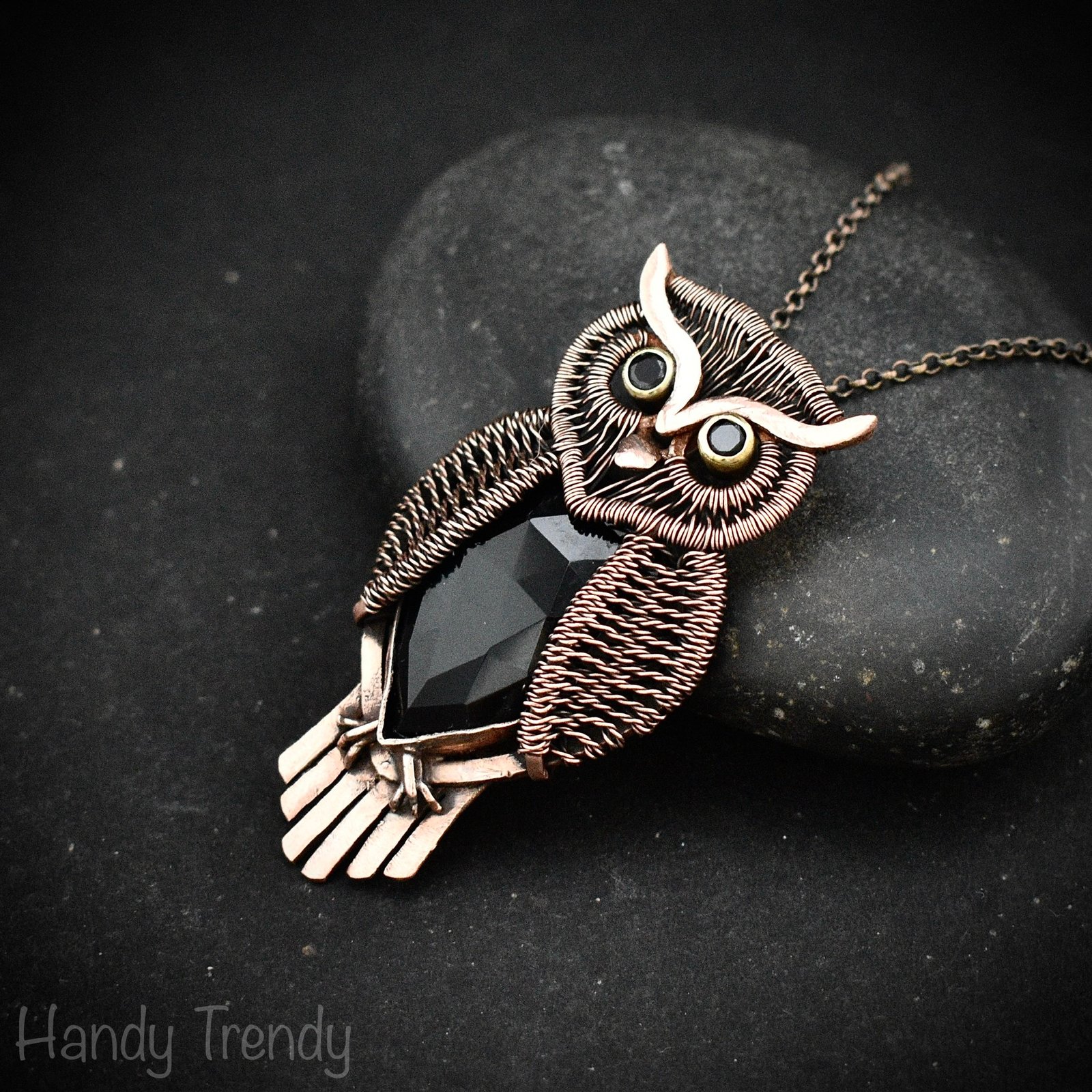 Great horned owl pendant, black onyx and black spinal stone and Copper wire wrap necklace, Flying animal jewelry, Unique handmade gift